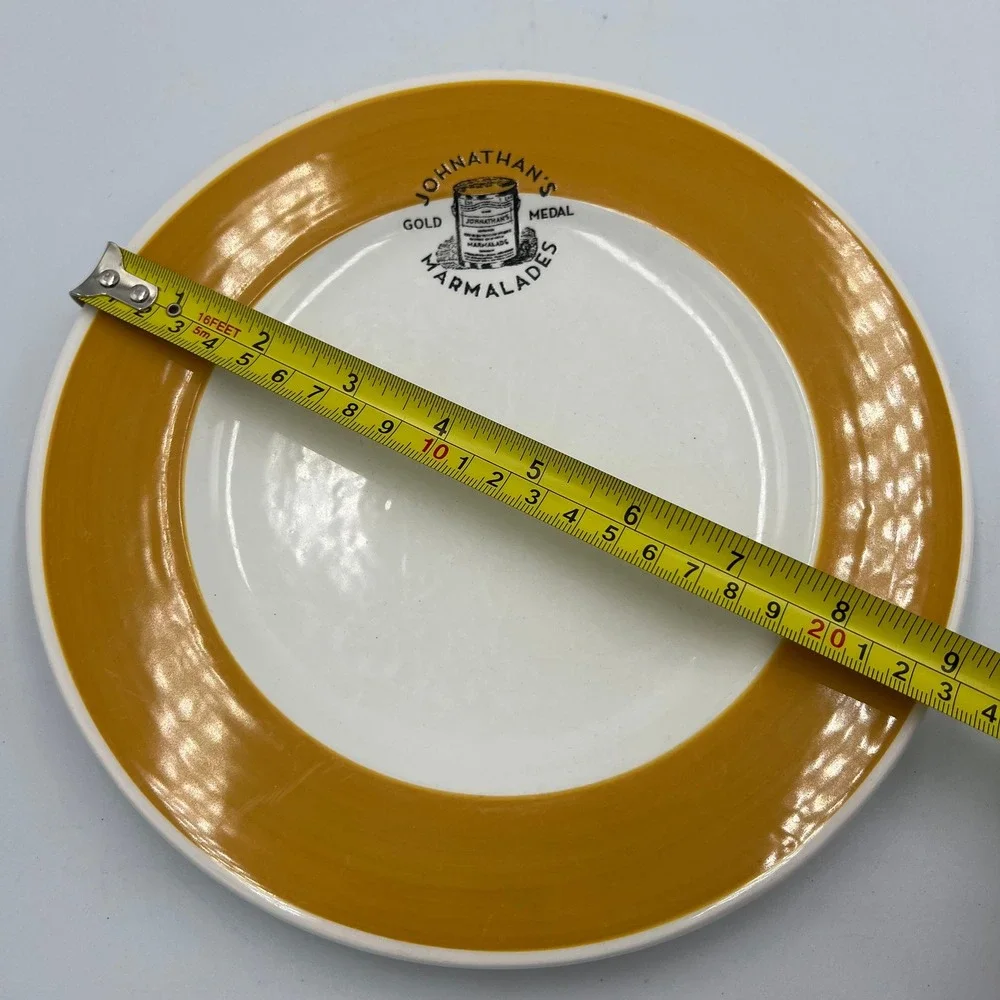 Williams Sonoma charming ceramic